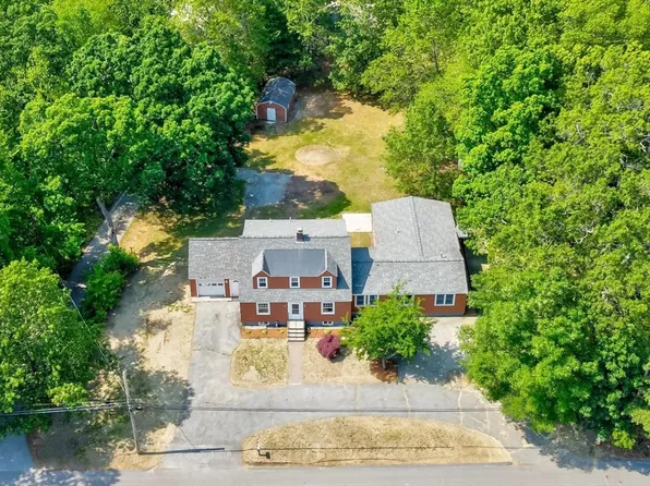 235 Groton Rd, North Chelmsford, MA 01863