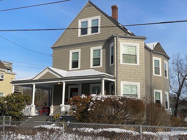 1st image of 132 Walton Park