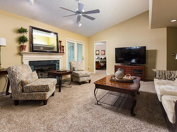 5th image of 4200 Sabal Pointe Ct SE #4