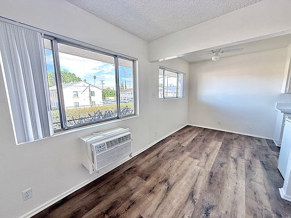 4th image of 14102 Delano St APT 5