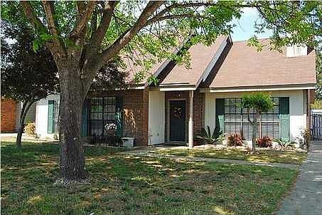 1st image of 7019 Lakeview Dr