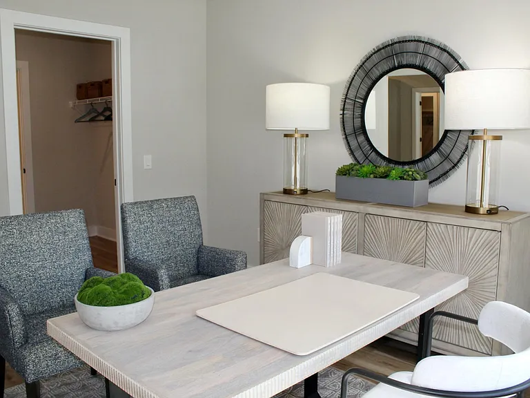 The Fritz Apartments — Photo 38