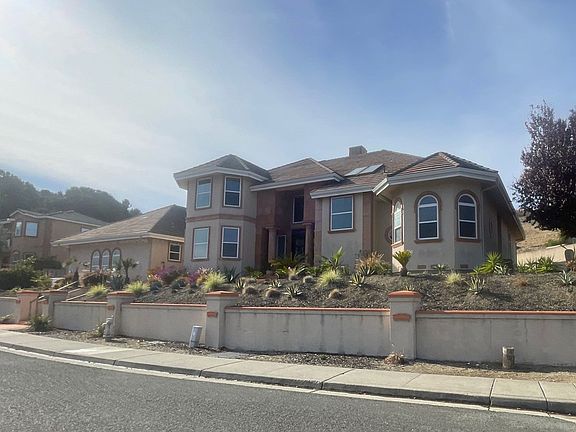 3rd image of 1034 Turquoise Dr