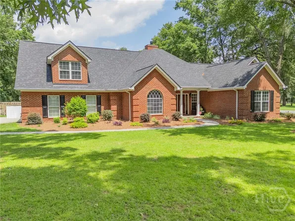 10 Flanders Drive, Richmond Hill, GA 31324