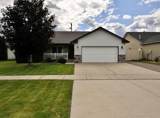 2107 E Wagon Trail Loop, Post Falls, ID 83854