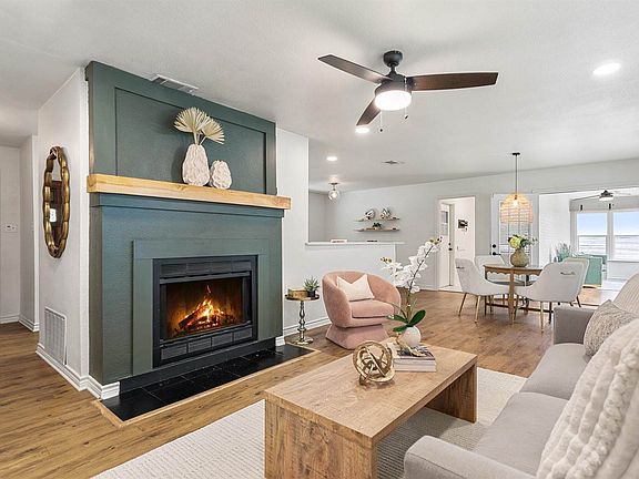 5th image of 709 N Georgia St