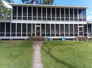 4228 Saint Teresa Ave, Sopchoppy, FL 32346