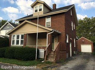 932 Washington Ave, Girard, OH
