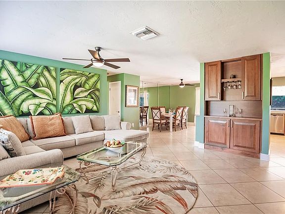 3rd image of 472 Palm River BLVD