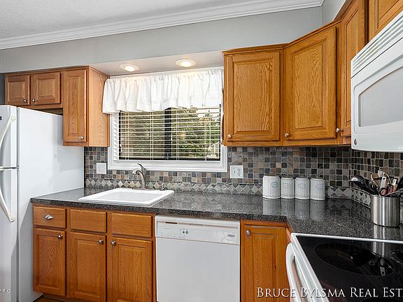 5th image of 4377 Indian Spring Dr SW #7