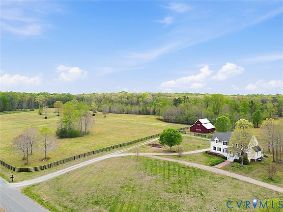 4th image of 2210 Harts Mill Rd