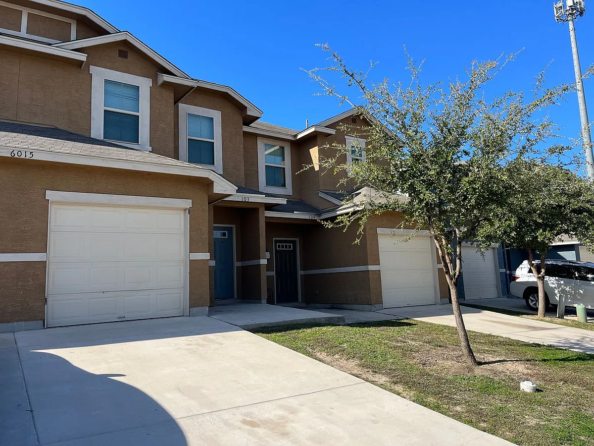 Building Photo - 6015 Karly Way #103