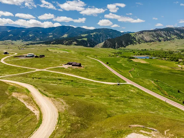 1 Eagle Ridge Trl, Dayton, WY 82836