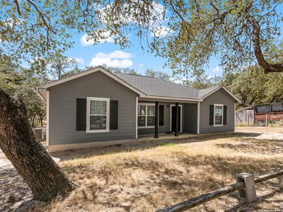 105 Brite Ln, Poteet, TX, 78065