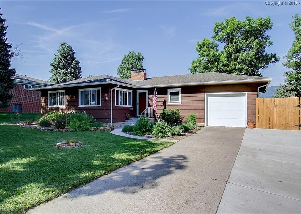 Completely Updated 50's Ranch Home