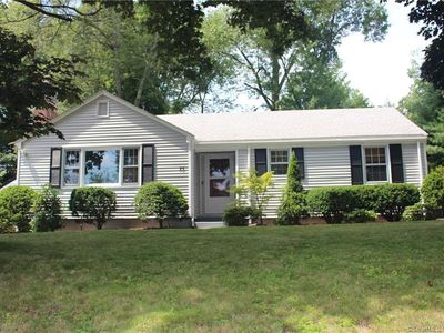 75 Berkshire Rd, West Hartford, CT, 06107