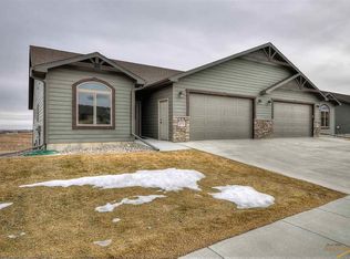 171 Enchantment Rd, Rapid City, SD 57701