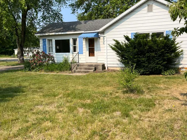 10576 M 140, South Haven, MI 49090