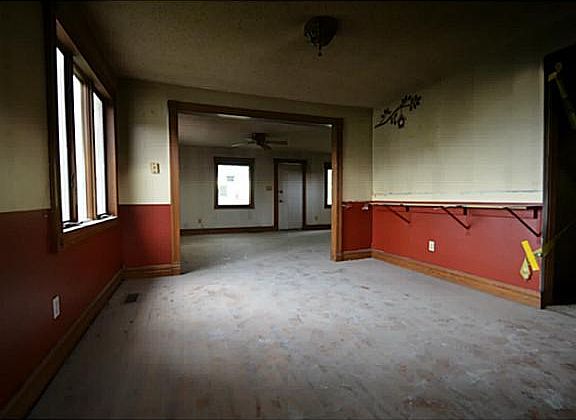 5th image of 6287 73rd Ave