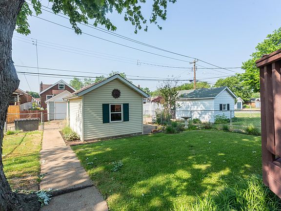 5th image of 6332 Oleatha Ave