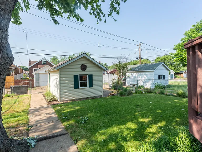 6332 Oleatha Ave — Photo 5