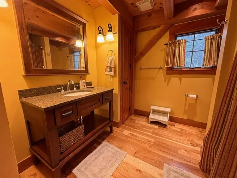 62 Heights Rd — Photo 11