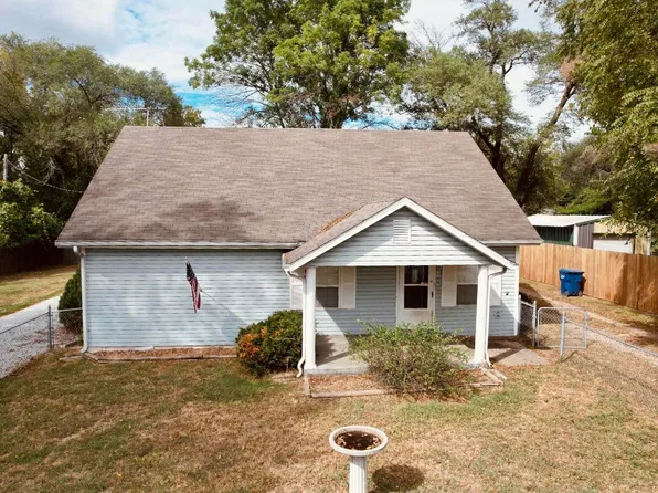 3319 W Grand Street, Springfield, MO 65802