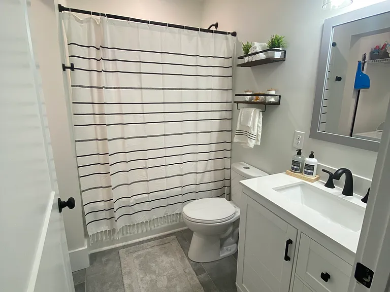 1966 Hinshaw Ave #3 — Photo 10