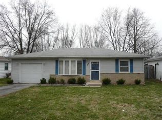 46 Marquette Rd, Machesney Park, IL 61115