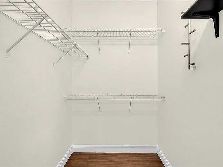 1384 Lake Baldwin Ln #C — Photo 11