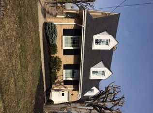 223 Como Ave, Struthers, OH 44471