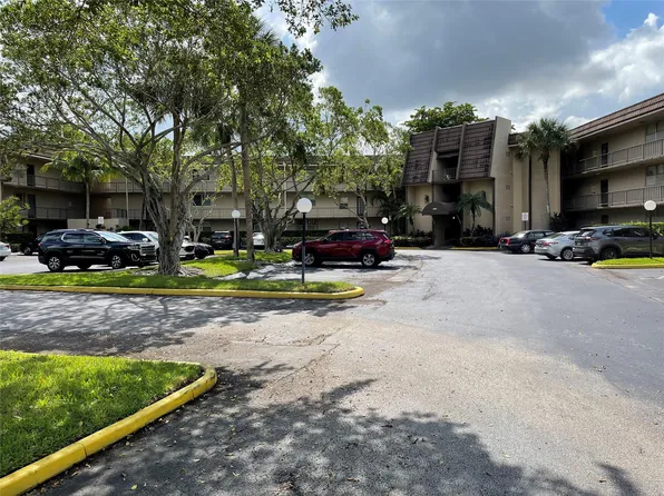 9200 Lime Bay Boulevard #209, Tamarac, FL 33321