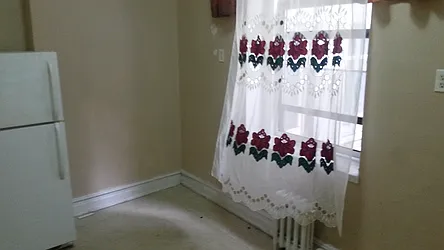 Sold by Starealty Estate LLC