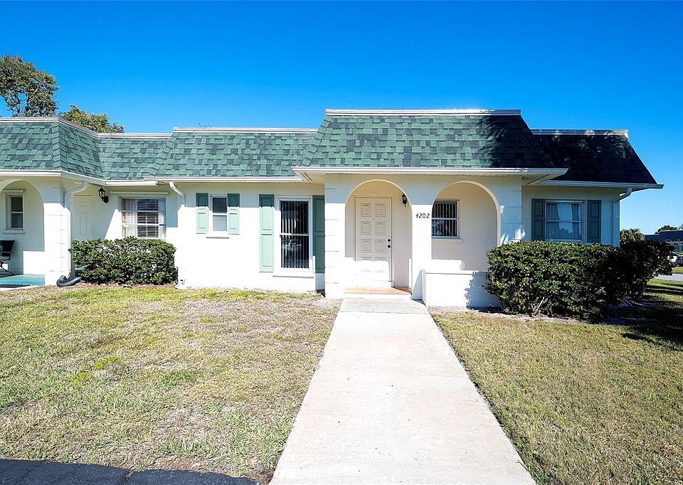 1st image of 4202 35TH AVENUE W #7