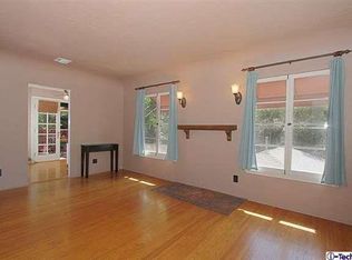 346 Sycamore Gln, Pasadena, CA 91105