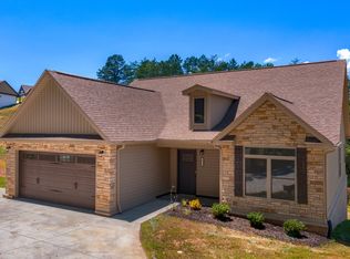 1811 Lakewood Dr, Morristown, TN 37814