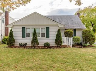 616 Hemlock St, Rahway, NJ 07065