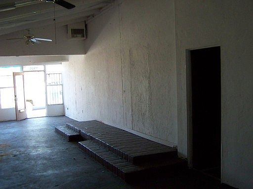 5th image of 11906 Palm Dr