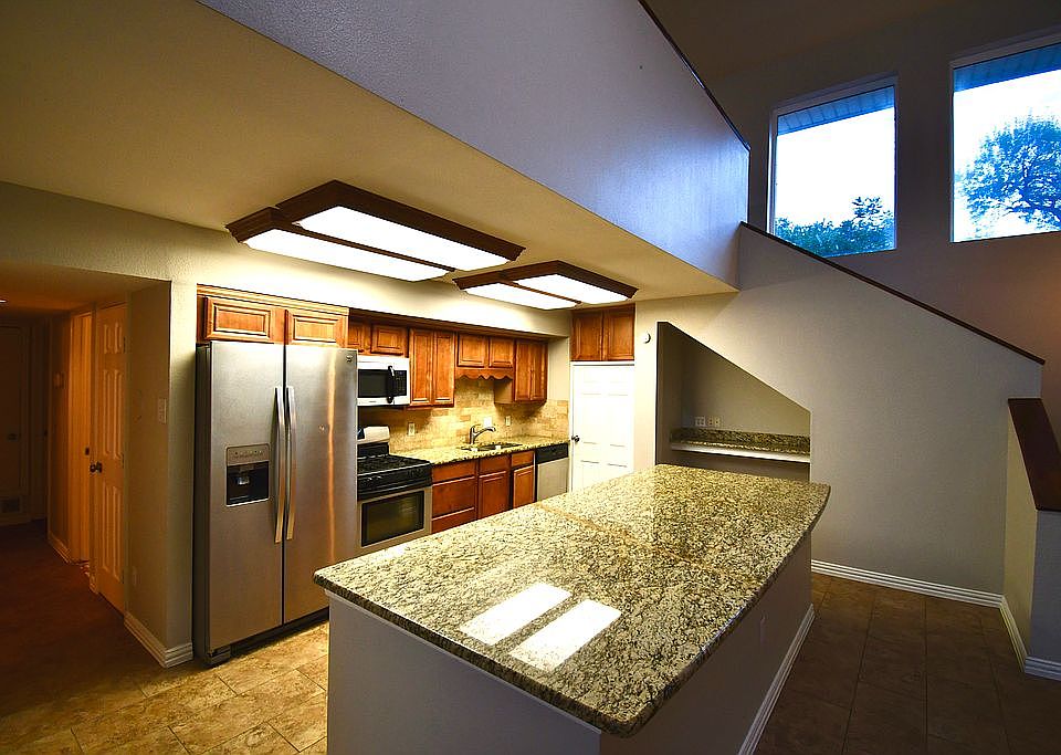 1st image of 3509 Hanover Ln