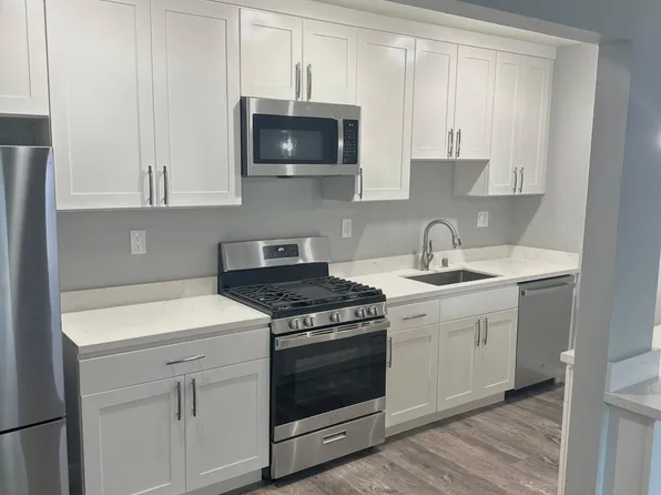 749 Layne Ct #1, Palo Alto, CA 94306