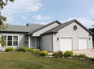 S54W37779 Cth Cir, Dousman, WI 53118