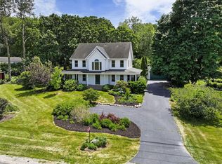 553 W Twin Lakes ROAD, Genoa City, WI 53128