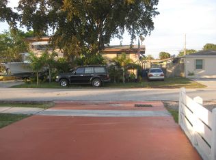 628 SW 4th St, Hallandale, FL 33009