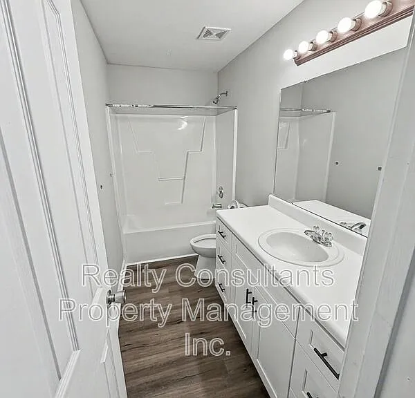 2717 Forest Grove Ct — Photo 22