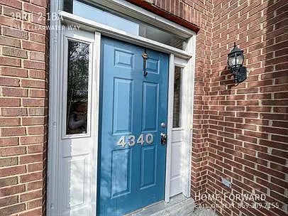 4340 Clearwater Way — Photo 2
