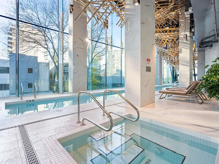 1568 Alberni St #Penthouse 3 — Photo 21