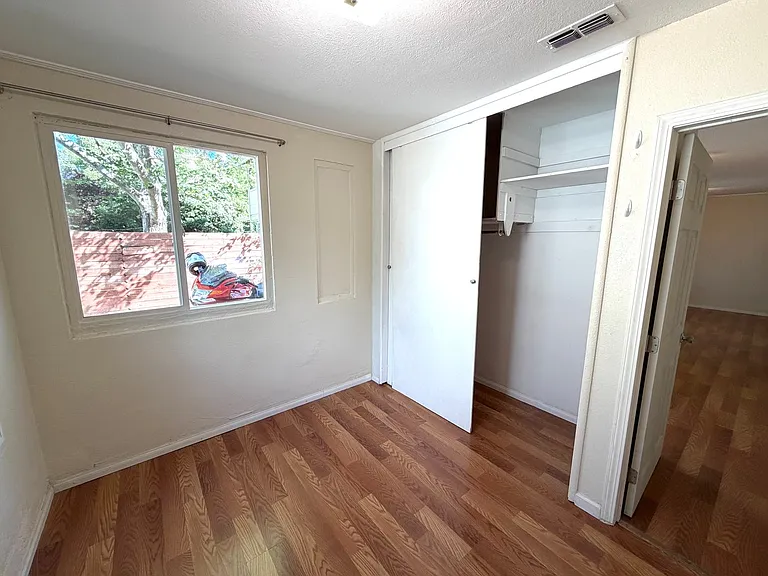523 D St — Photo 21
