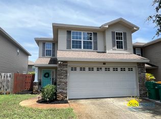 26 3rd St, Shalimar, FL 32579