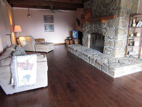  New Floors other direction