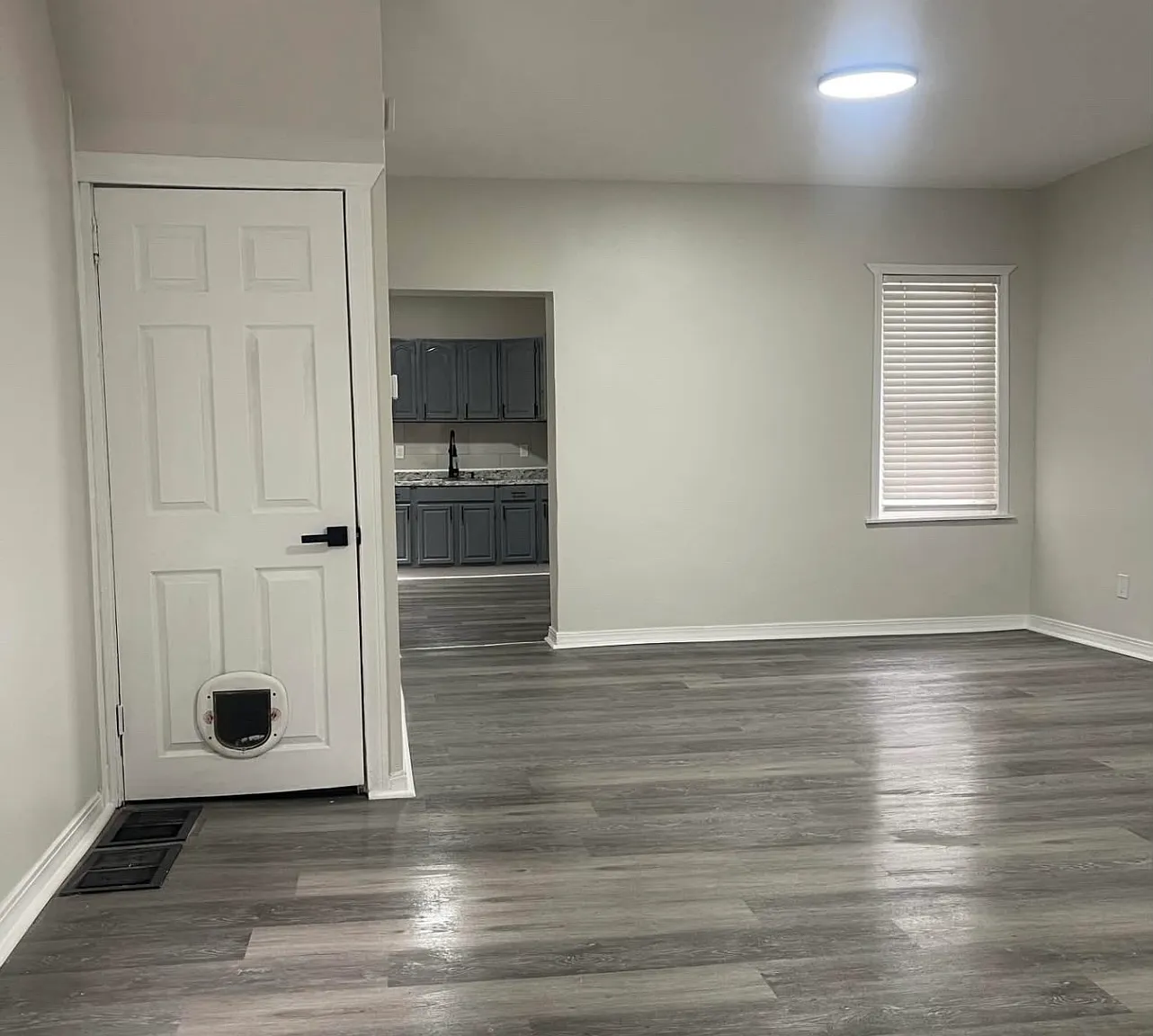 3 bed, 1174 sqft, $1,600 — Photo 2